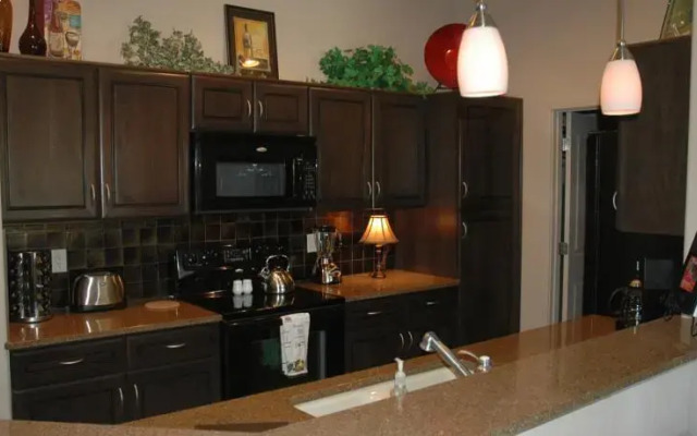 Luxury Foothills Condo Tucson