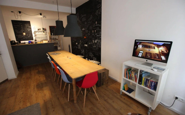Old Kings Design Hostel