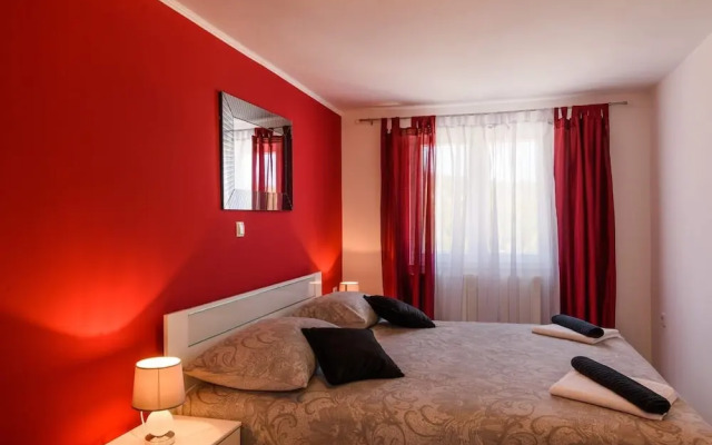 Mario - With Pool - H