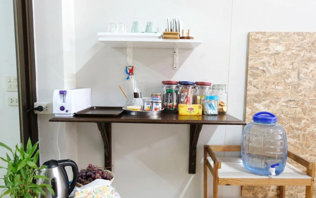Charming House - Hostel