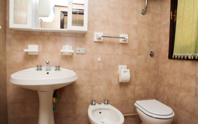 San Teodoro Centro Apartments