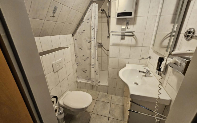 Hotel Pension Am Hafen + Pfannkuchenhaus