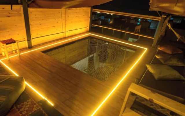 FU Space Hostel