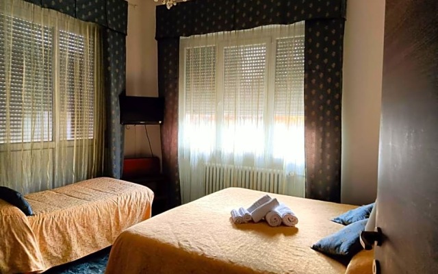 Bed & Breakfast Domus Cesena
