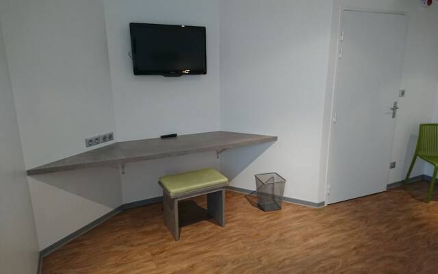 H24 HOTEL Le Mans