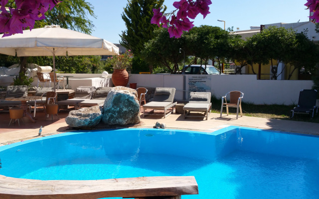 Gorgona Studios and Apartments