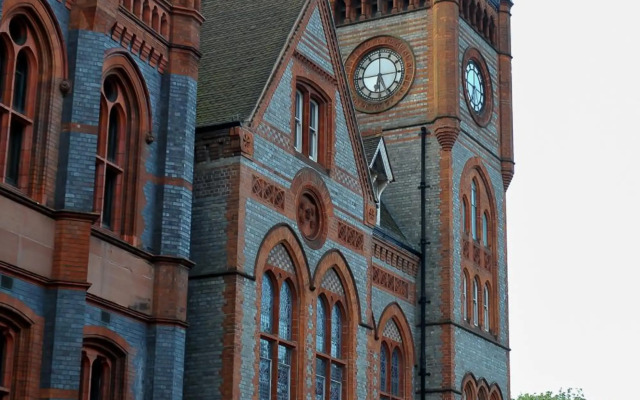 Hunters Wharf River View by Select SA