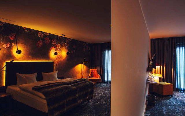 THEhotel at LIPPISCHER HOF