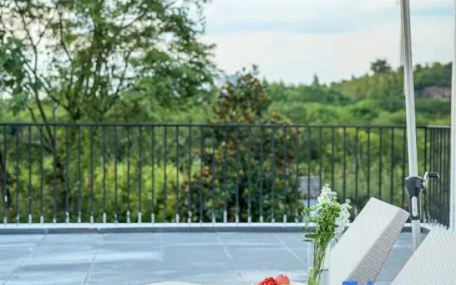 Suburban Core Aesthetic Accommodation