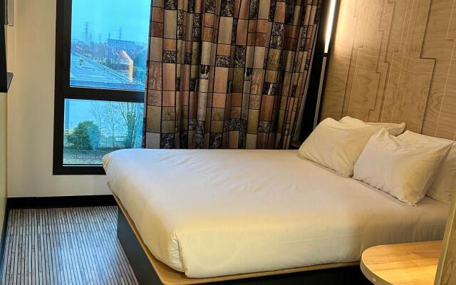 B&B HOTEL Cergy Saint-Christophe Gare