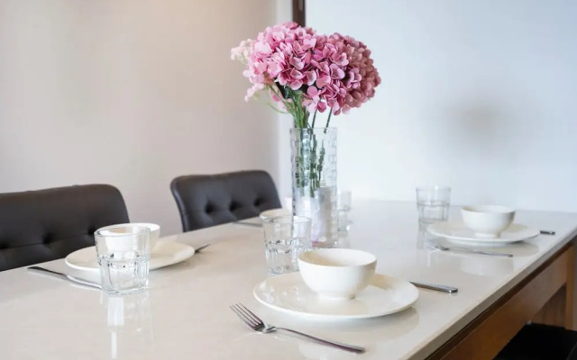 KYN Apartment SaiGonRoyal Luxury near D1