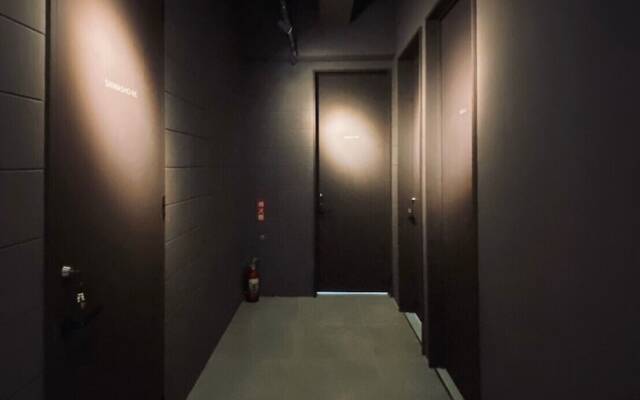Lestel Naha - Hostel