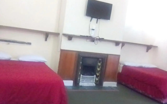 Lisokhanya GuestHouse