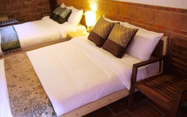 Pearl Coffee Guest House