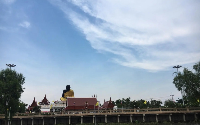 Baan Amphawa Resort & Spa