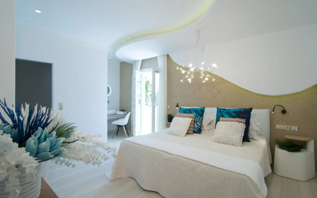 Spiros Hotel