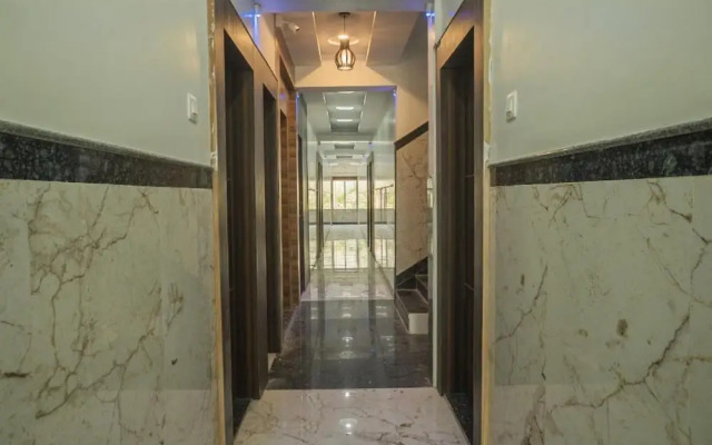 Hotel Sai Dwarka Palace