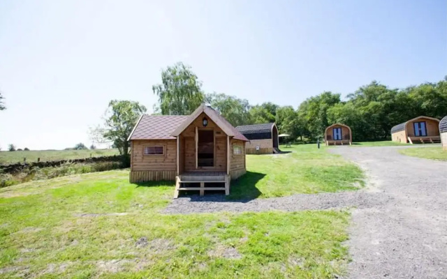 Ernest's Retreat Glamping Site