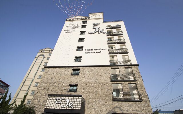 JK Hotel