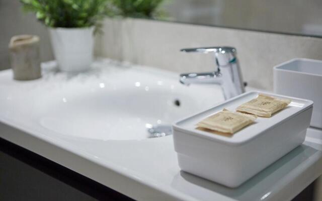 LEEWAYS APARTMENT I in ALCALÁ 99