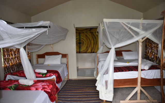 Kituri Selous Camps