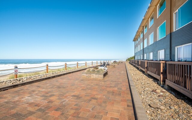 Sailor Jack's Oceanfront Inn