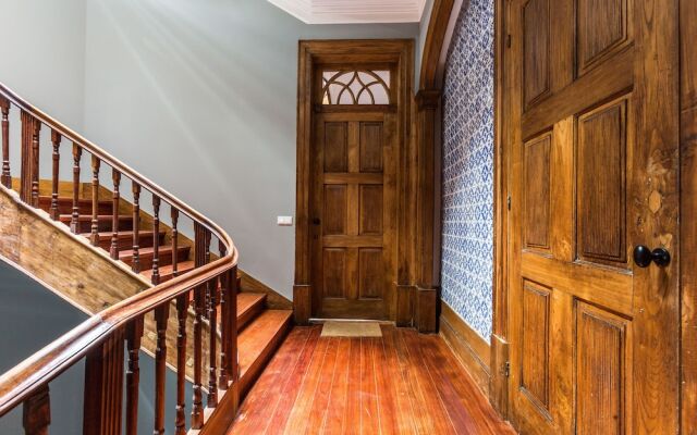 Tripas-Coração, Rosário Apartments