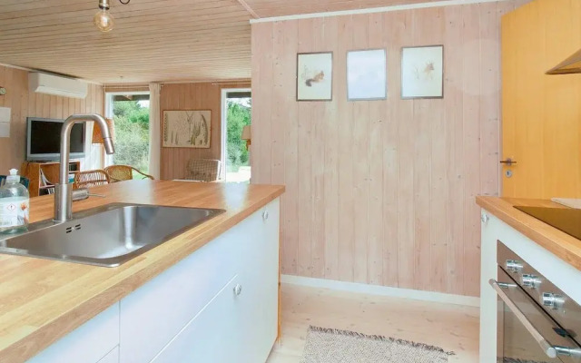 6 Person Holiday Home in Farevejle-by Traum