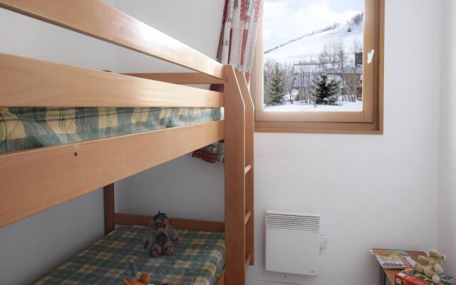 Traditional apartment on the slopes in St Jean d'Arves