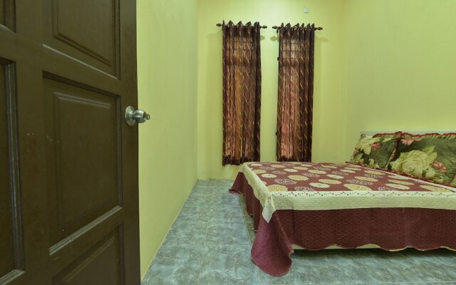 OYO Home 90607 Casaria Besut