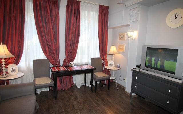 Апартаменты TVST на Ленинградском 10