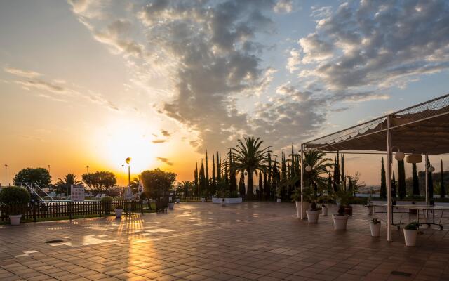 Hotel ILUNION Alcora Sevilla