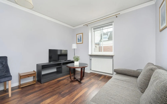 Wroclaw Center Apartment by Renters