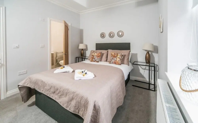 14 Helena House Lux Apartment