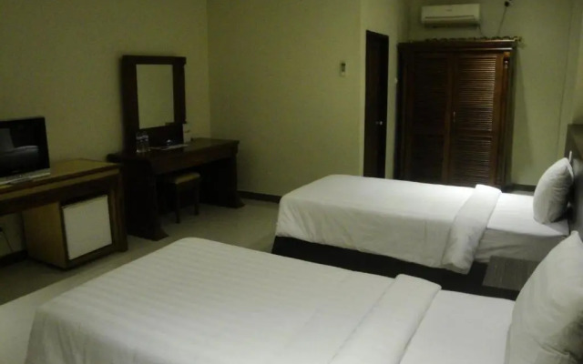 Sylvia Budget Hotel