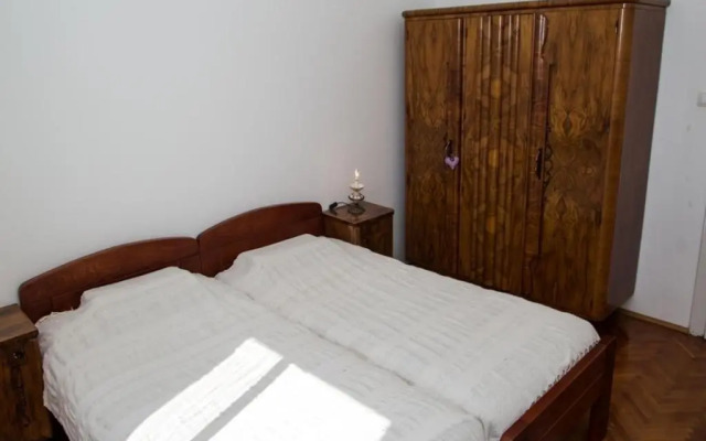 Apartment Gloria