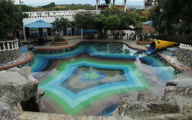 Hotel Hacienda Casa Blanca