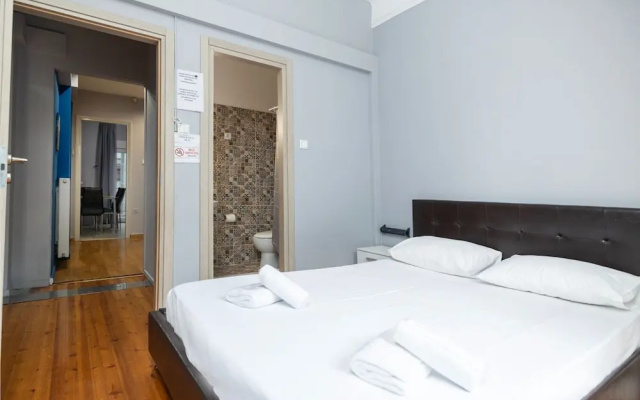 Egnatia Central Spacious 3 Bd Apt