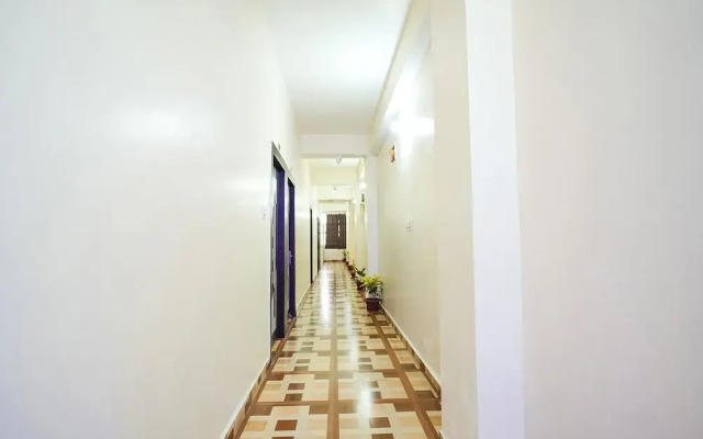 Fabhotel Grand Vatika