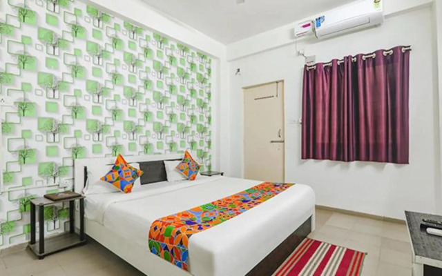 Super OYO Flagship 92280 Hotel Ashiyana Inn