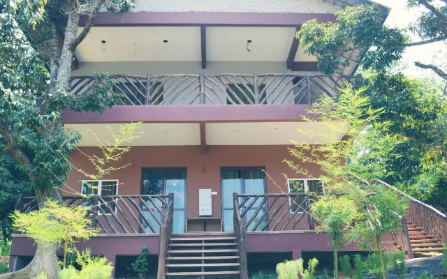 The Acacia Retreat