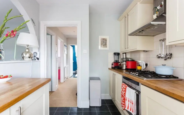 Delightful 1 bed Apartment in Shepherd's Bush