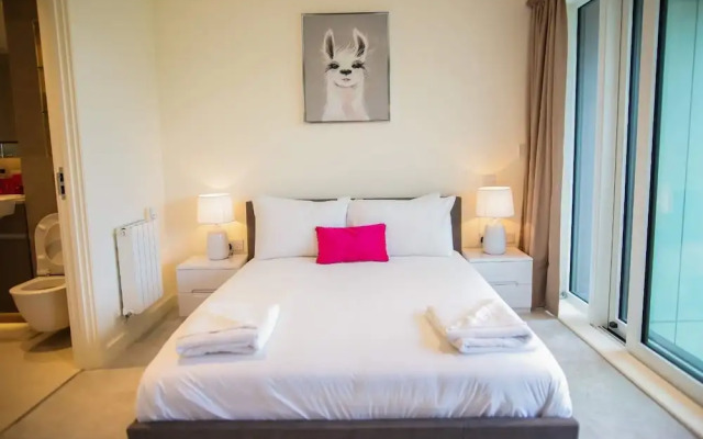 Immaculate 2-bed Apartment in London