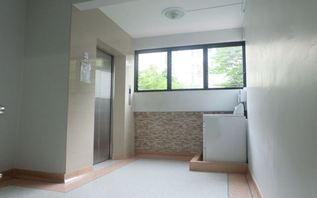 ZEN Rooms D-well Residence Don Muang