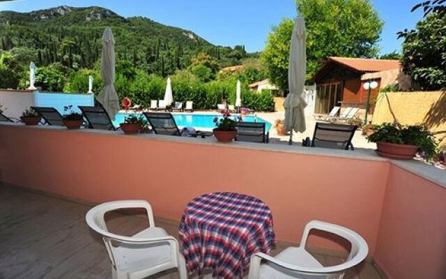 Apartments Corfu Sun Pool Side