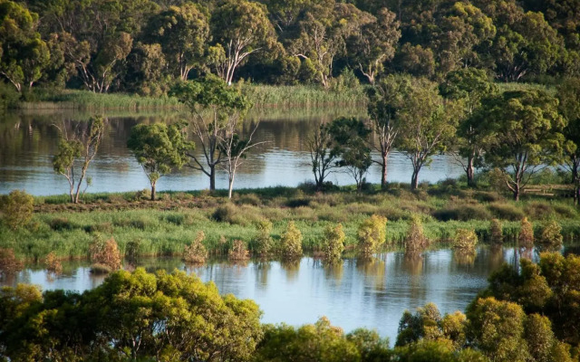 Romantic Getaways at Riverview Rise Retreats