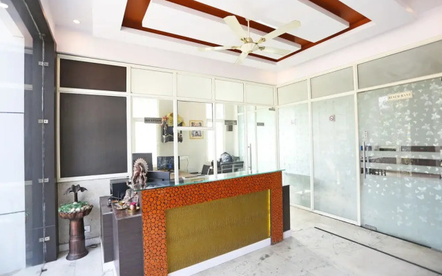 OYO 35823 Hotel Blumango