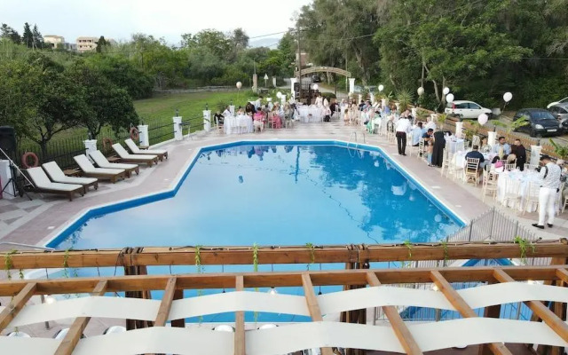 Oula Club