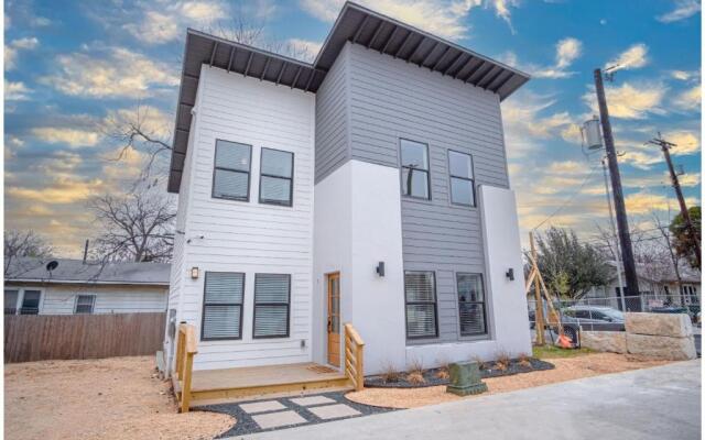 BRAND NEW Stylish 3BR2BA Near Exciting Downtown