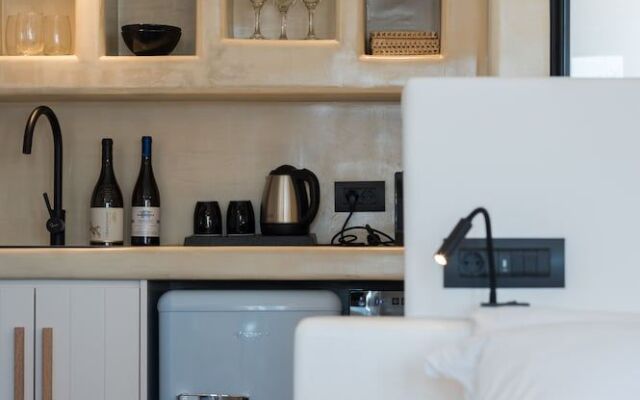 Elements Cozy Suites